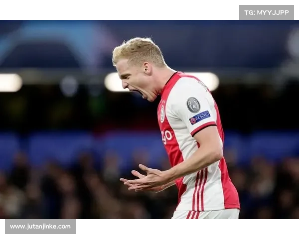 博格坎普拒绝皇马转会的背后故事及对其职业生涯的深远影响 博格坎普拒绝皇马转会的背后故事及对其职业生涯的深远影响