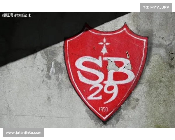 围绕五大法甲冠军队徽演变与背后传说的趣味历史全景揭秘传奇图谱