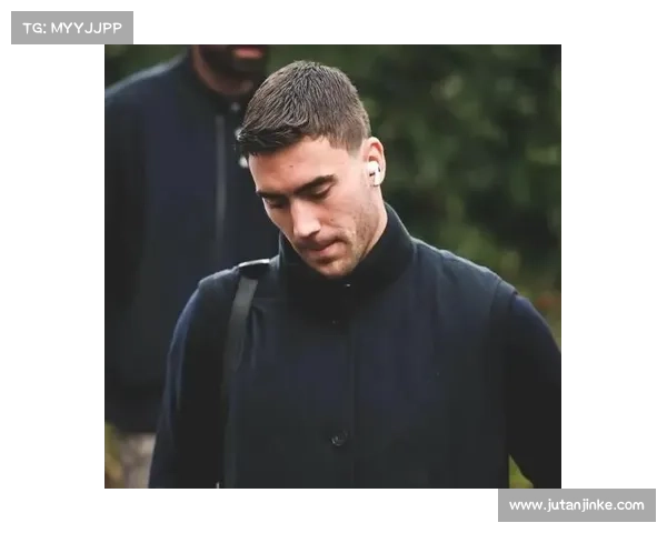 弗拉霍维奇如何带领尤文图斯实现四连击目标的战略与挑战